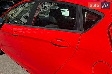Хэтчбек Ford Fiesta 2013 в Киеве