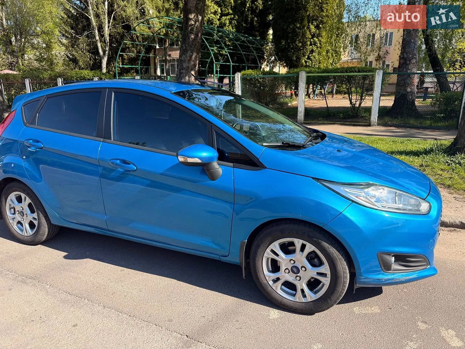 2015 Ford Fiesta - мініатюра 4