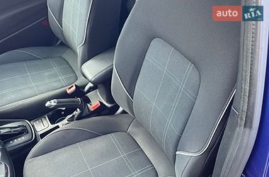 Хэтчбек Ford Fiesta 2017 в Киеве