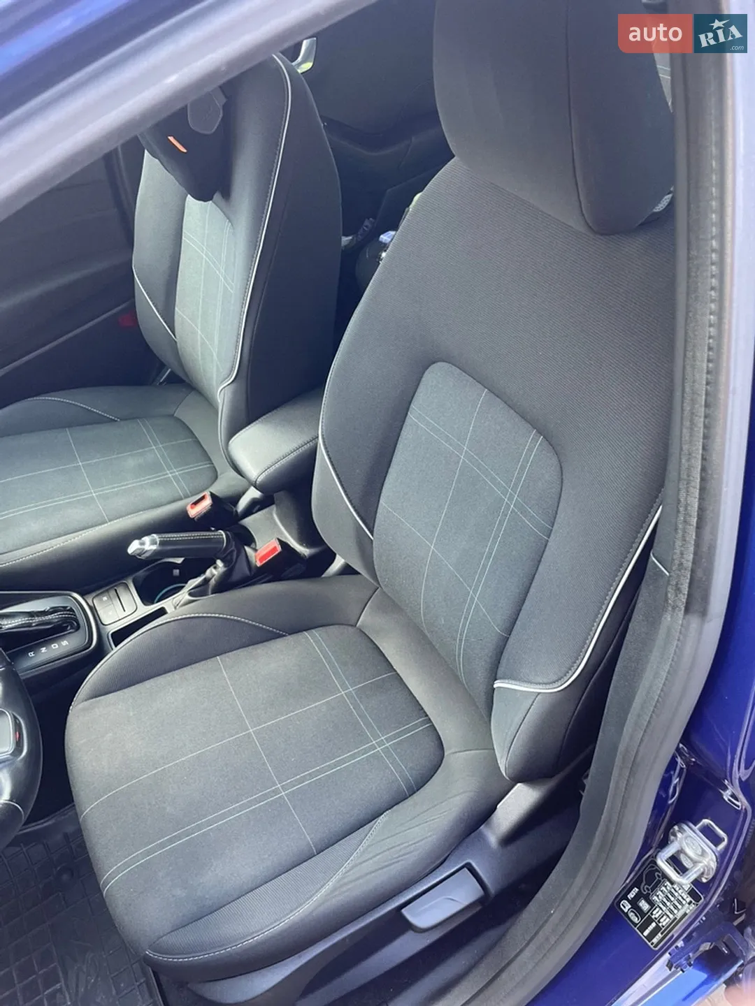 2017 Ford Fiesta - мініатюра 11