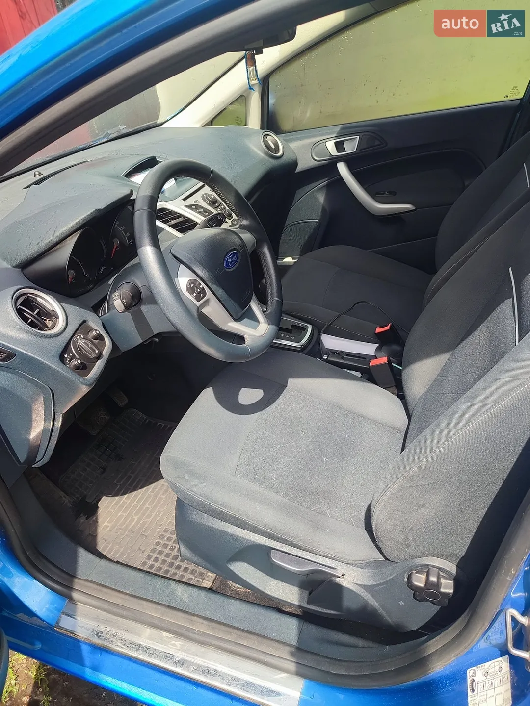 2012 Ford Fiesta - мініатюра 12