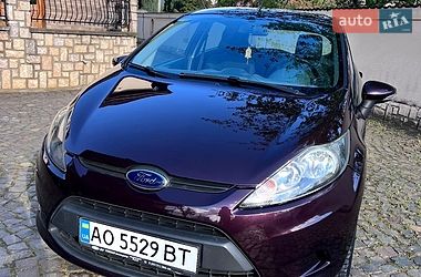Хетчбек Ford Fiesta 2010 в Береговому