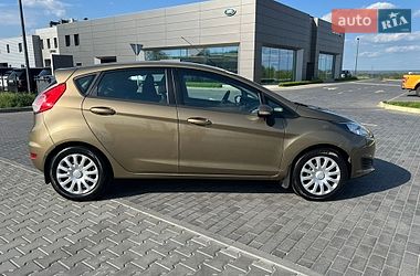 Хетчбек Ford Fiesta 2013 в Дніпрі