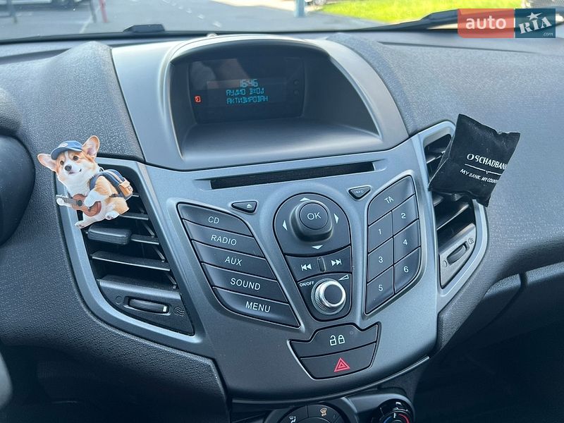 Хетчбек Ford Fiesta 2013 в Дніпрі