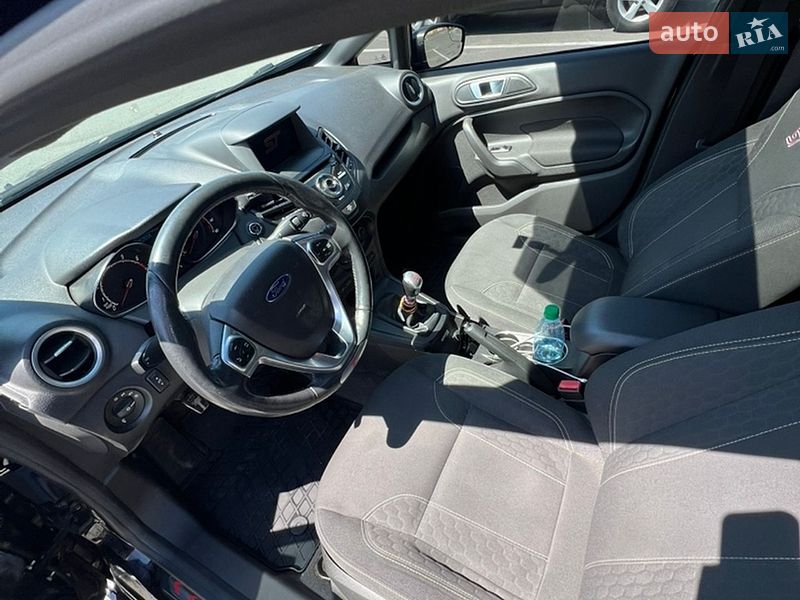 Хэтчбек Ford Fiesta 2019 в Киеве