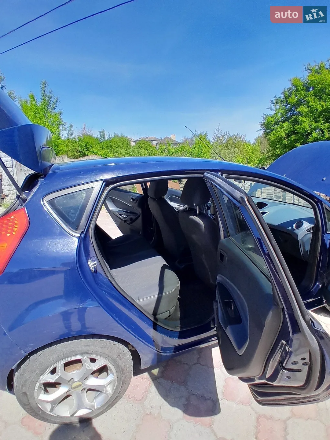 2010 Ford Fiesta - мініатюра 17