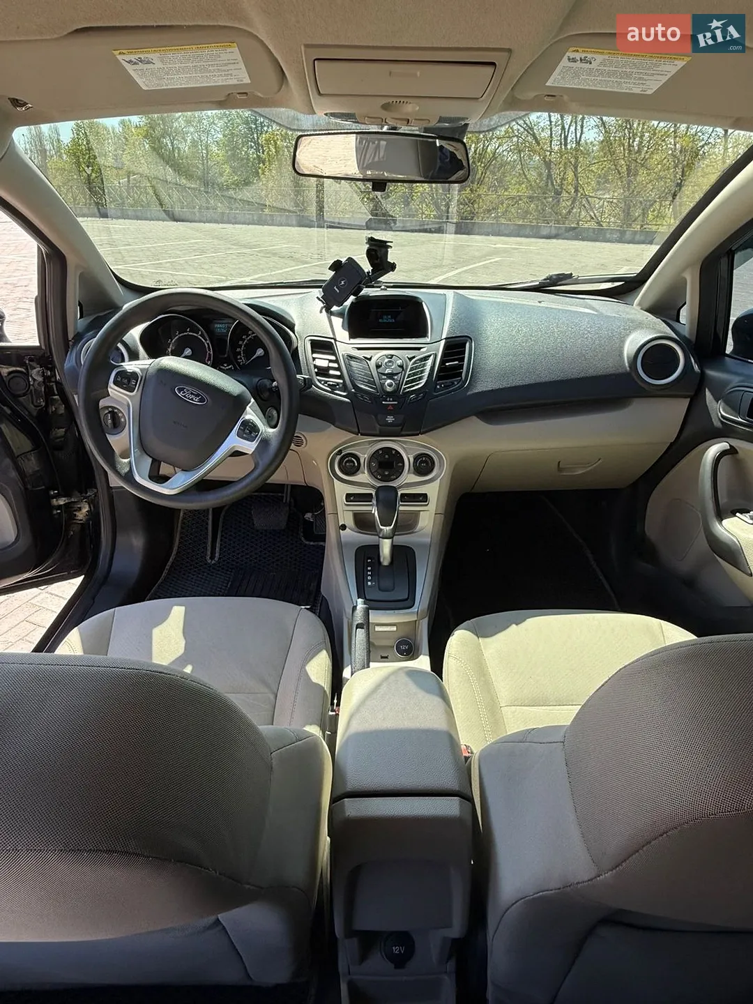 2017 Ford Fiesta - мініатюра 9
