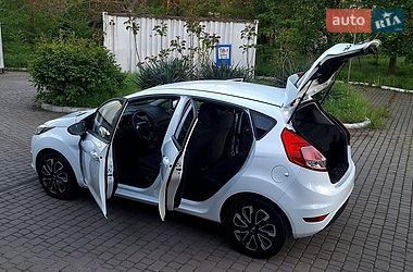 Хетчбек Ford Fiesta 2016 в Одесі
