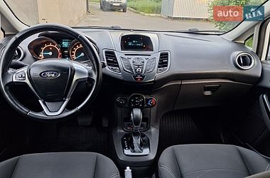 Хетчбек Ford Fiesta 2016 в Одесі