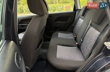 Хетчбек Ford Fiesta 2008 в Запоріжжі