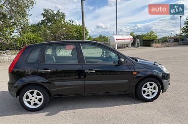 Хетчбек Ford Fiesta 2008 в Запоріжжі