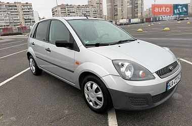 Хэтчбек Ford Fiesta 2007 в Киеве