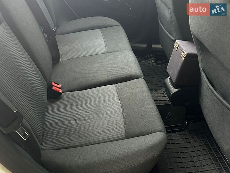 Хэтчбек Ford Fiesta 2011 в Киеве