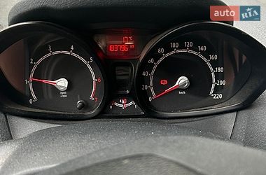 Хэтчбек Ford Fiesta 2011 в Киеве