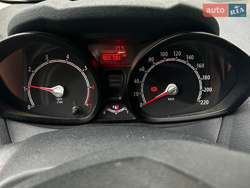 Хэтчбек Ford Fiesta 2011 в Киеве