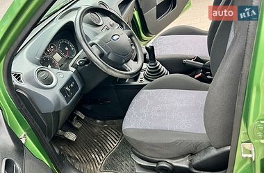 Хэтчбек Ford Fiesta 2008 в Ужгороде
