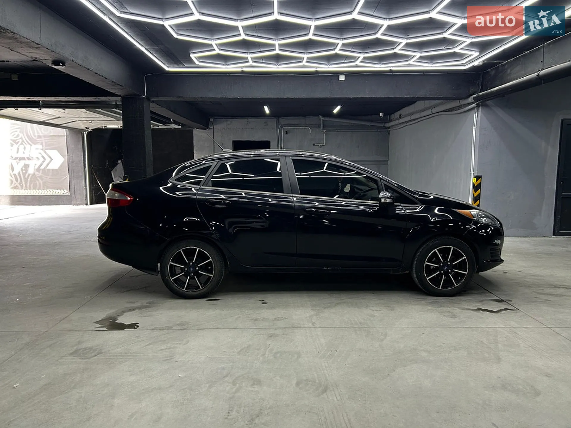 2019 Ford Fiesta - мініатюра 10