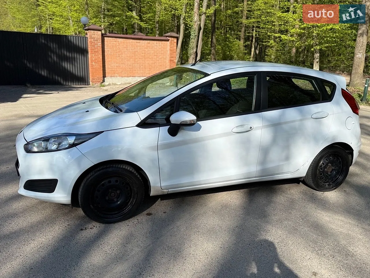 2015 Ford Fiesta - мініатюра 33