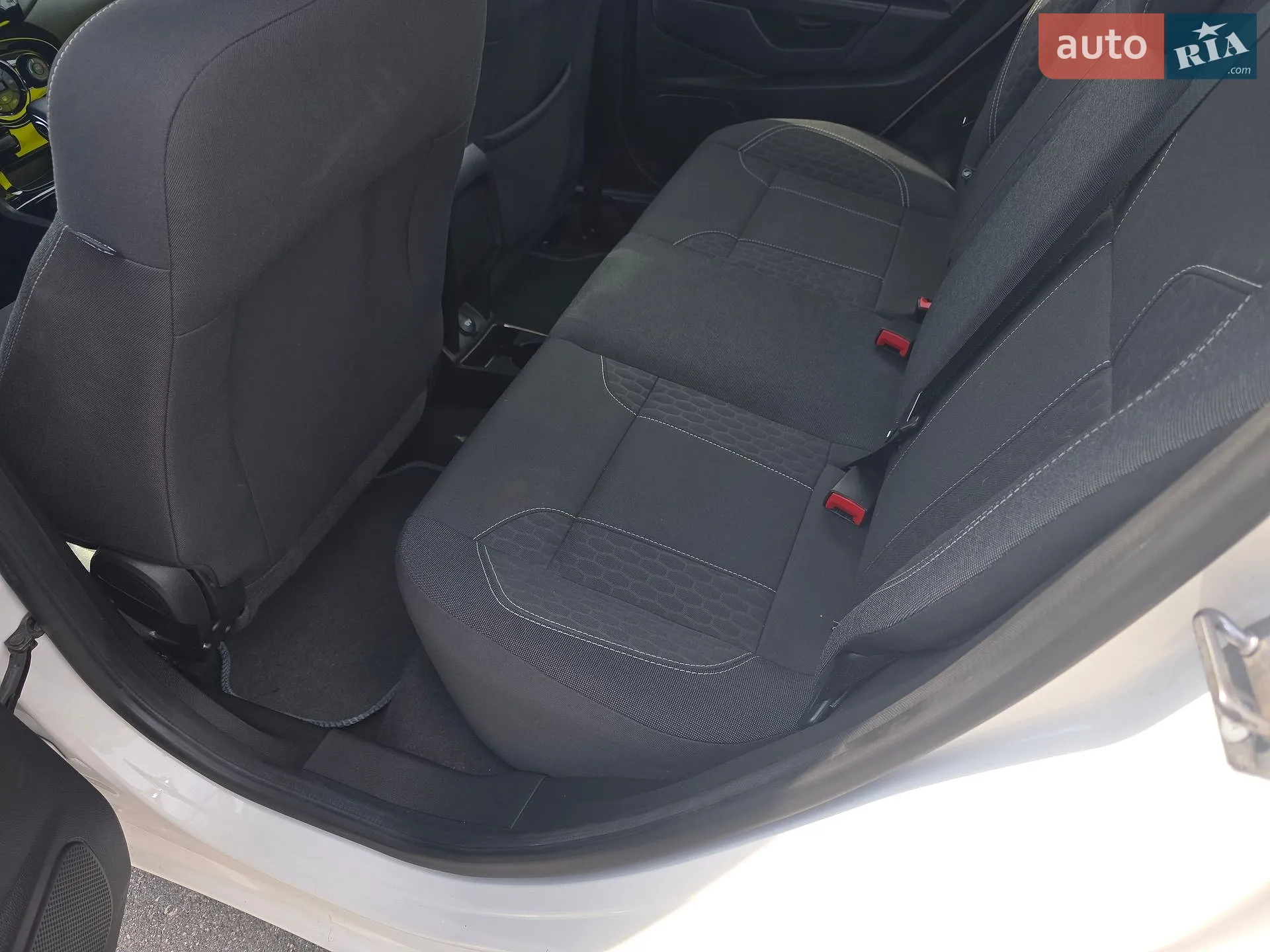 2019 Ford Fiesta - мініатюра 14