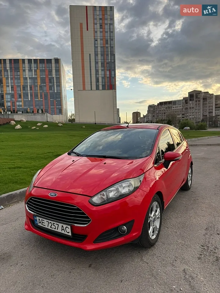2013 Ford Fiesta - мініатюра 12