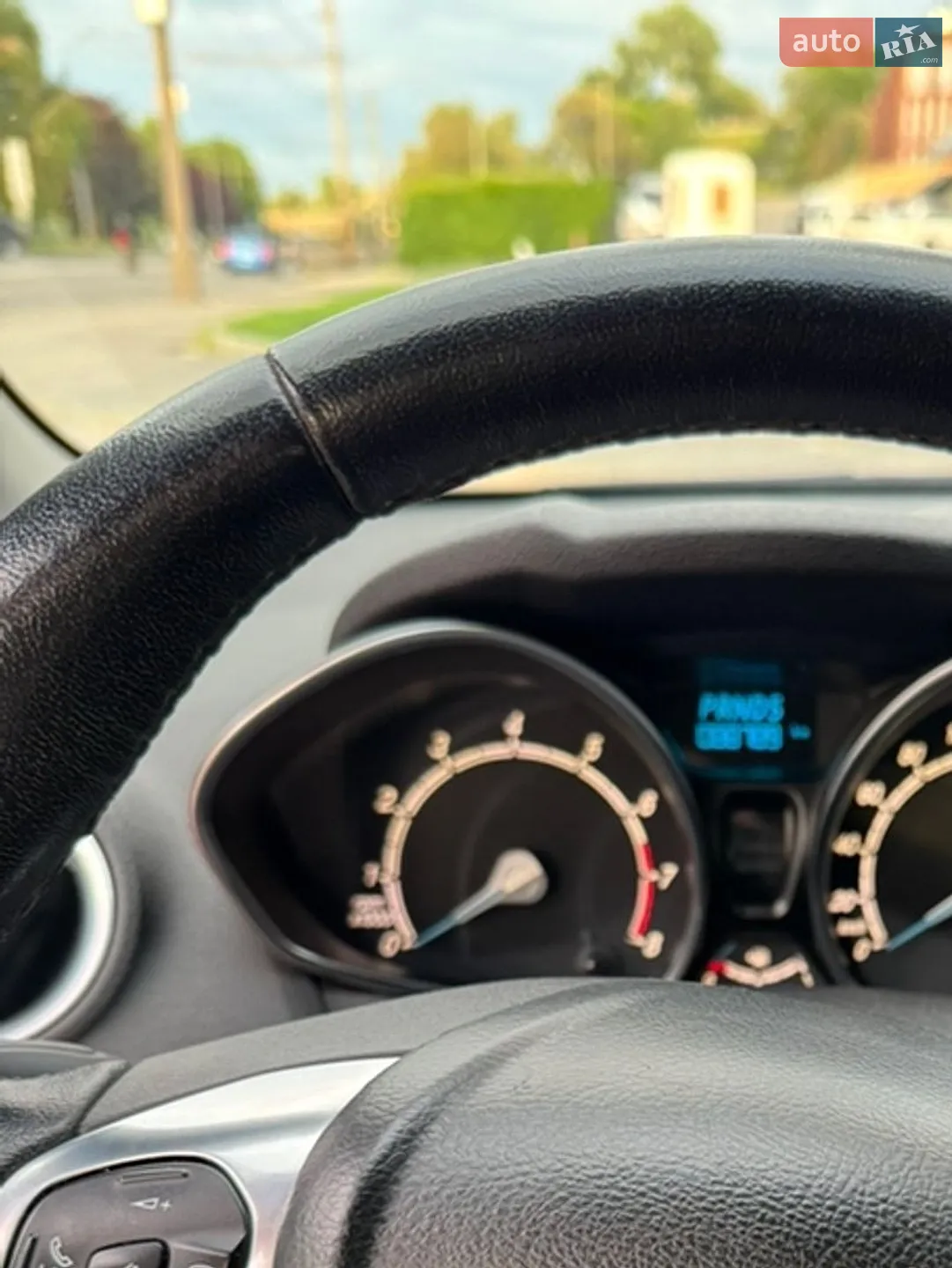 2014 Ford Fiesta - мініатюра 10