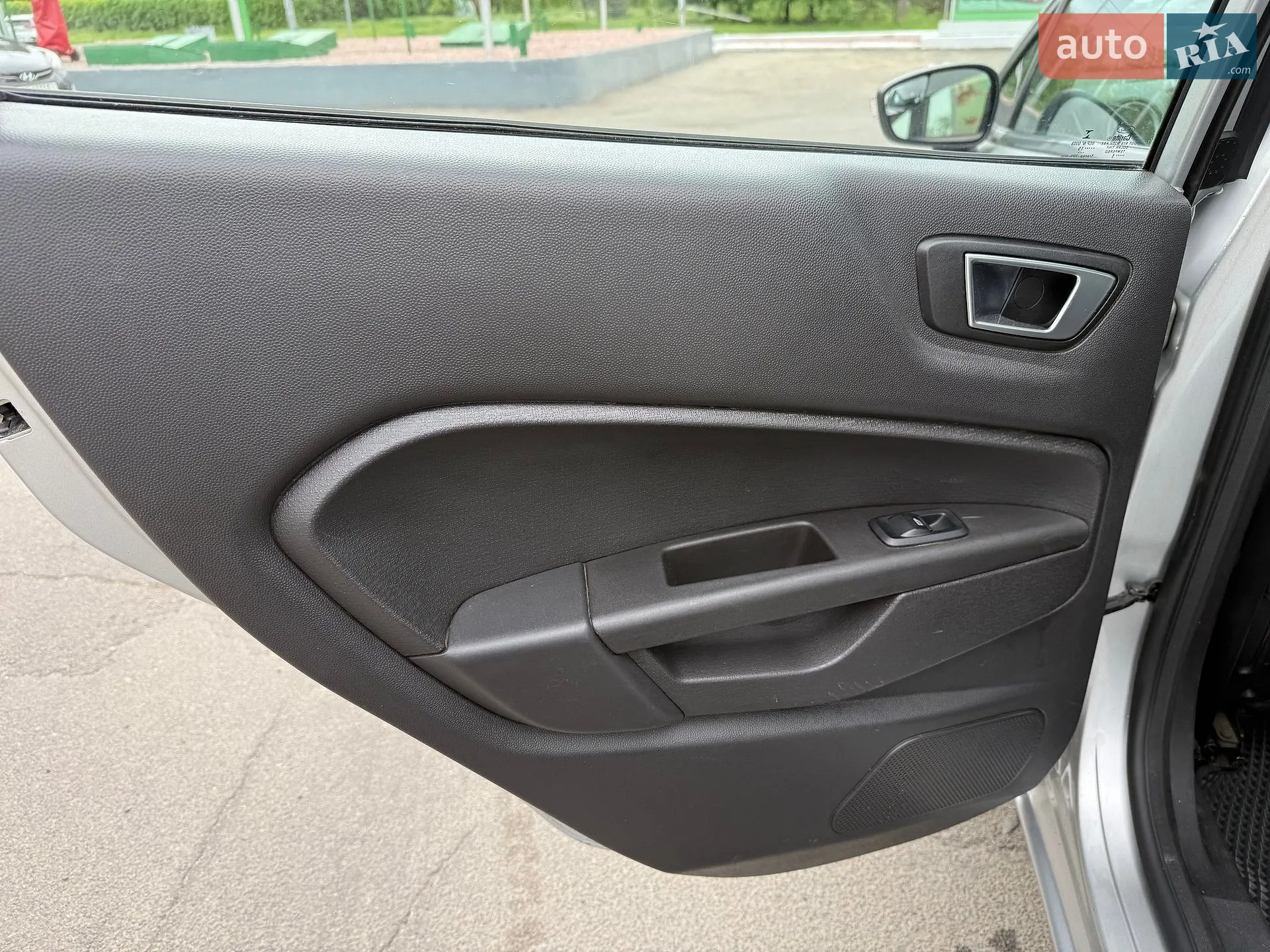 2015 Ford Fiesta - мініатюра 12