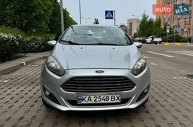 Седан Ford Fiesta 2017 в Києві