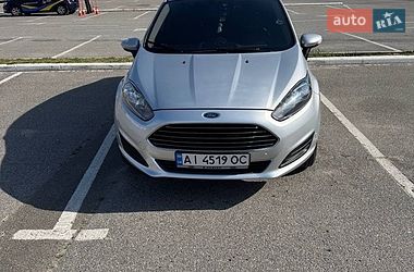Седан Ford Fiesta 2019 в Киеве