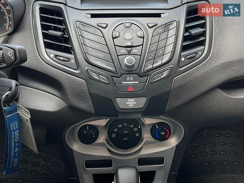 Седан Ford Fiesta 2018 в Києві