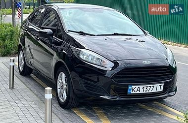 Седан Ford Fiesta 2018 в Києві