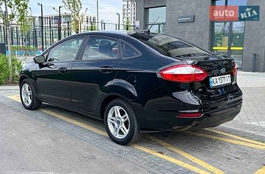 Седан Ford Fiesta 2018 в Києві