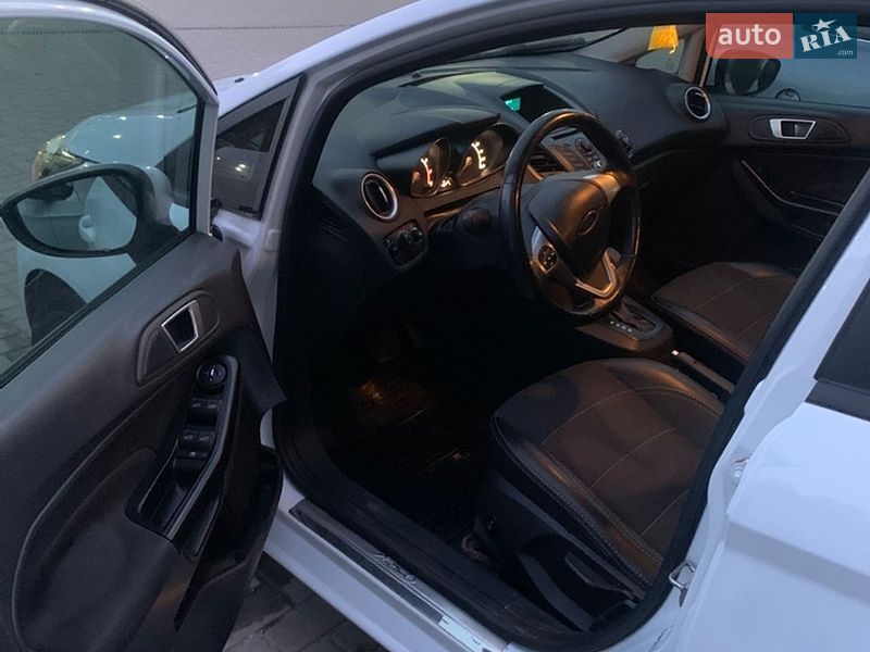 Хетчбек Ford Fiesta 2014 в Запоріжжі фото 6 Хетчбек Ford Fiesta 2014 в Запоріжжі