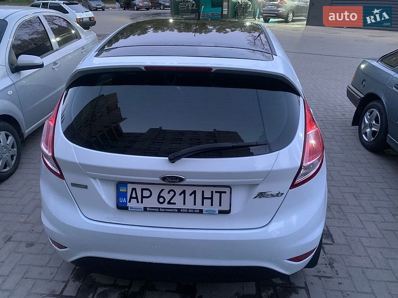 Хетчбек Ford Fiesta 2014 в Запоріжжі фото 4 Хетчбек Ford Fiesta 2014 в Запоріжжі