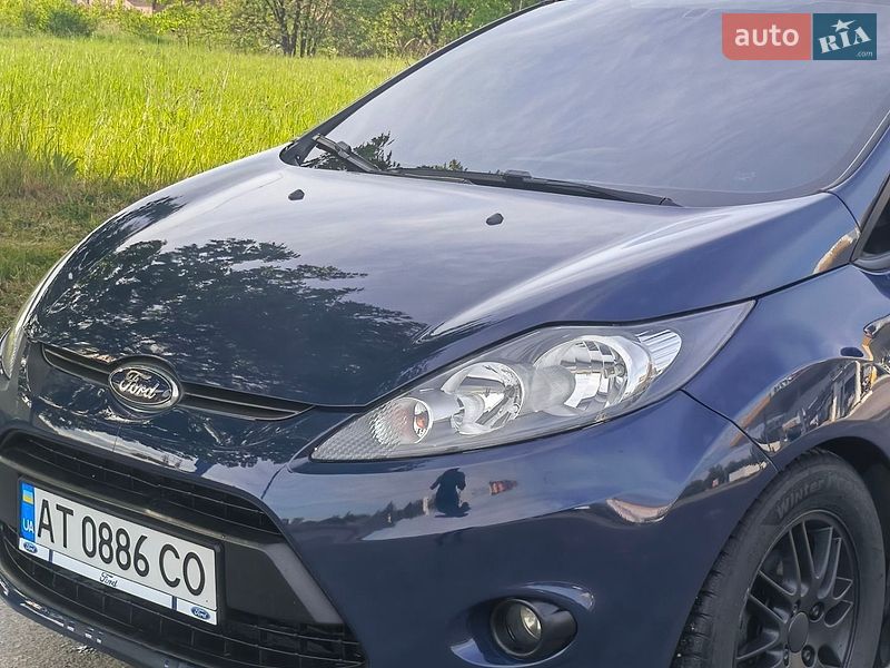 Хэтчбек Ford Fiesta 2012 в Коломые