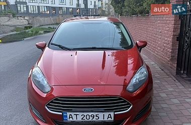 Седан Ford Fiesta 2018 в Івано-Франківську