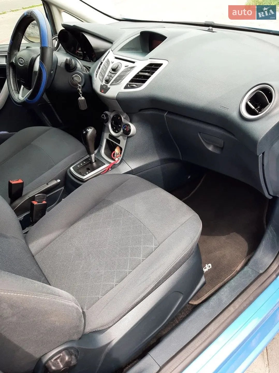 2012 Ford Fiesta - мініатюра 4