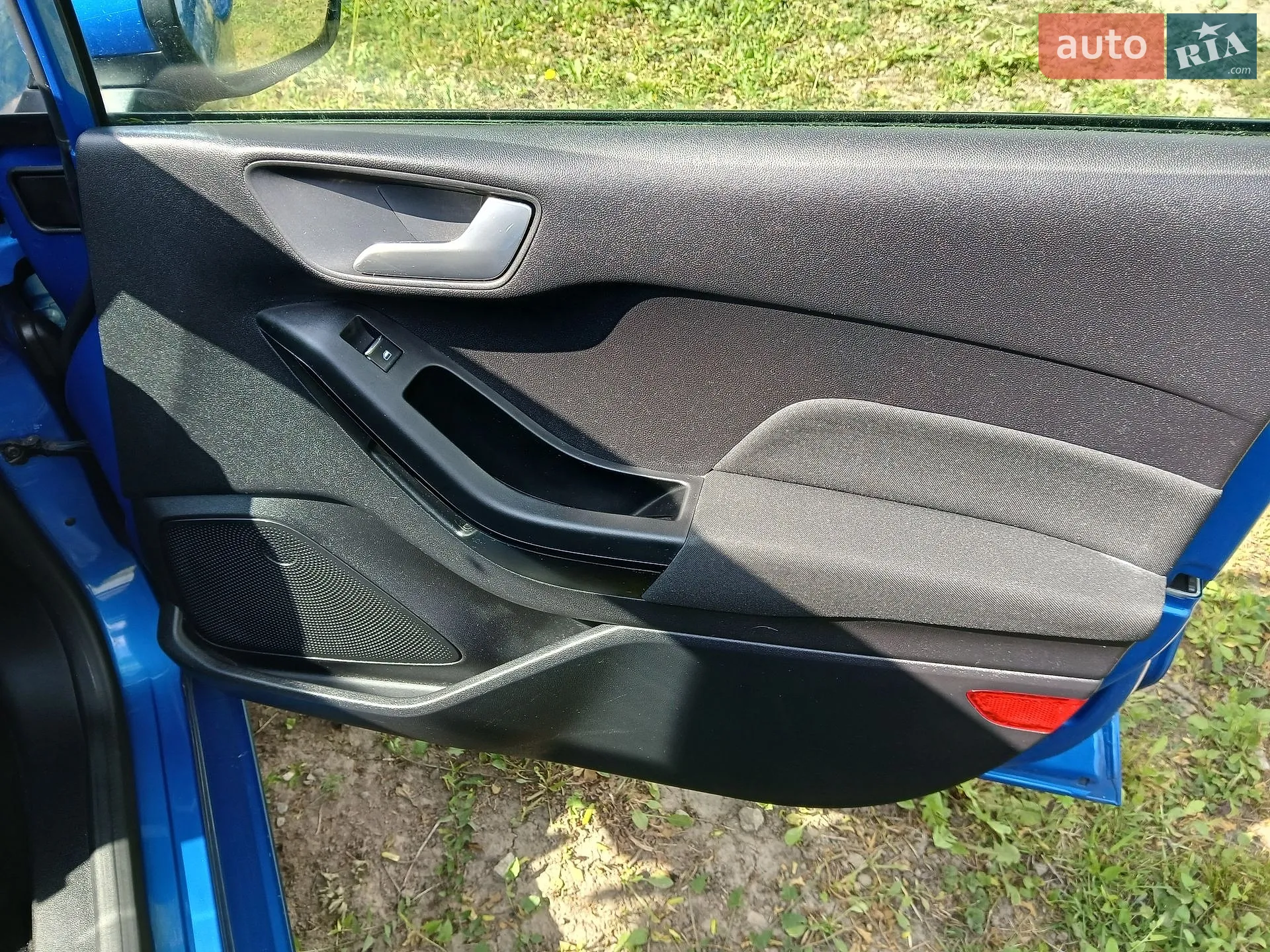 2019 Ford Fiesta - мініатюра 4