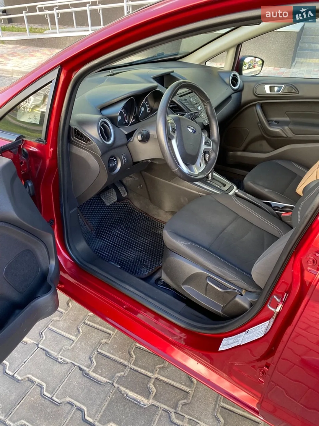 2016 Ford Fiesta - мініатюра 3