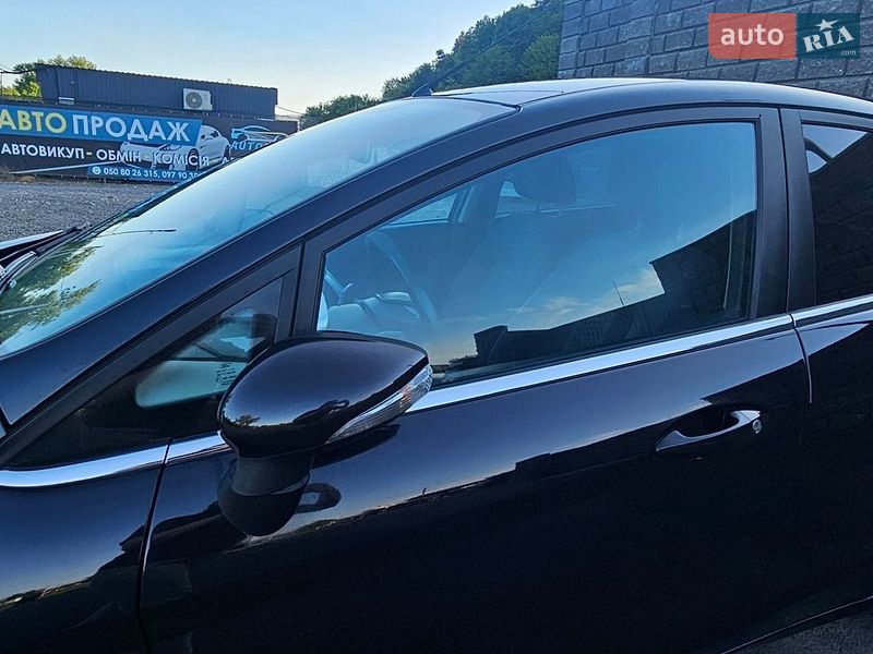 Хэтчбек Ford Fiesta 2011 в Иршаве