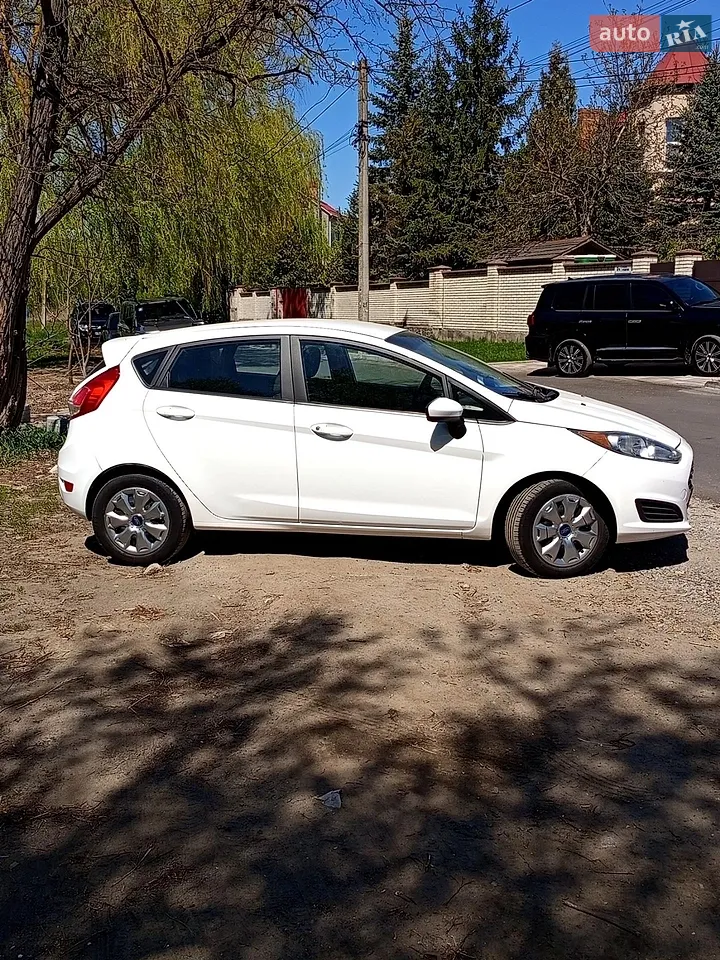 2016 Ford Fiesta - мініатюра 15