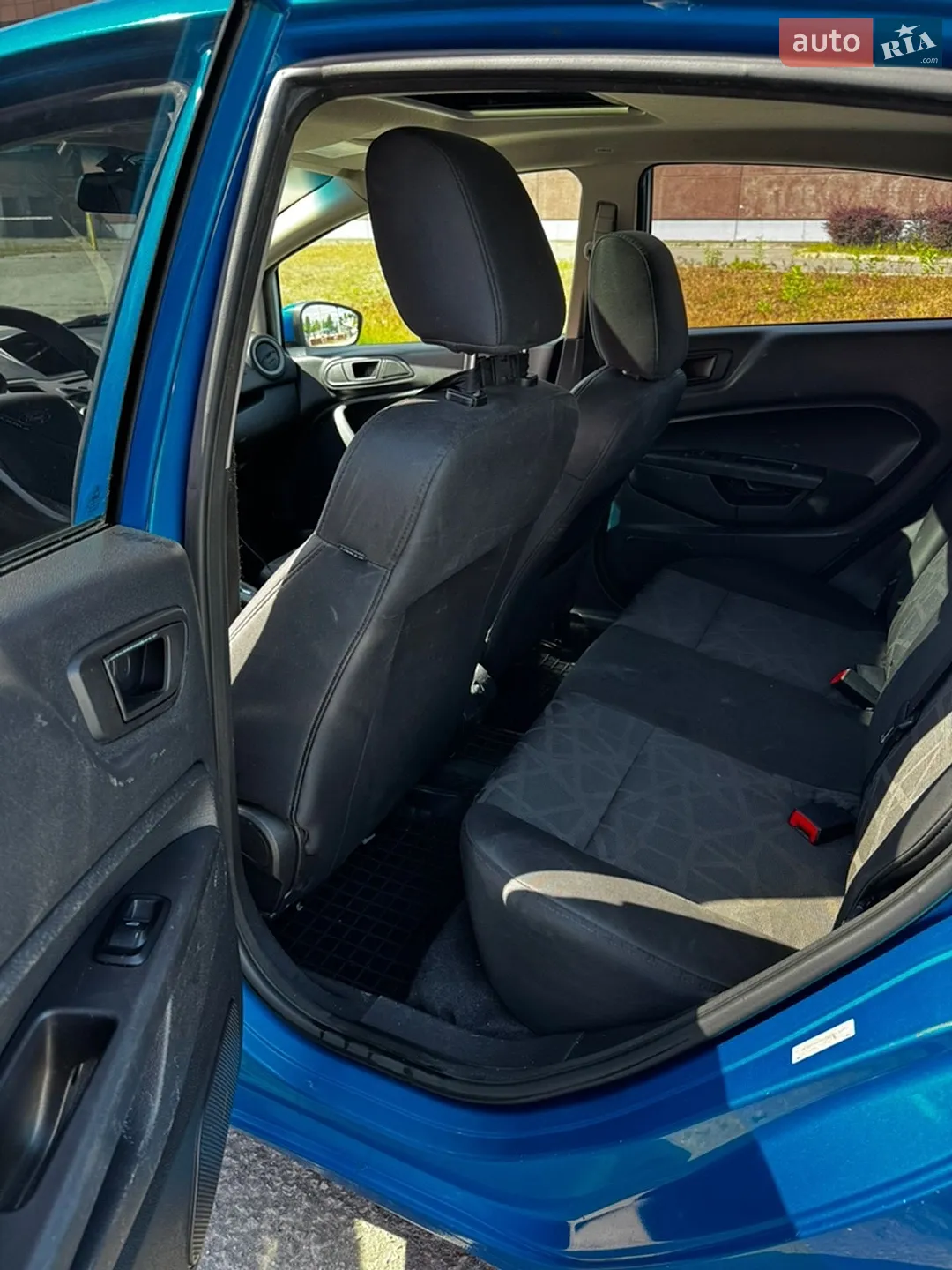 2011 Ford Fiesta - мініатюра 7