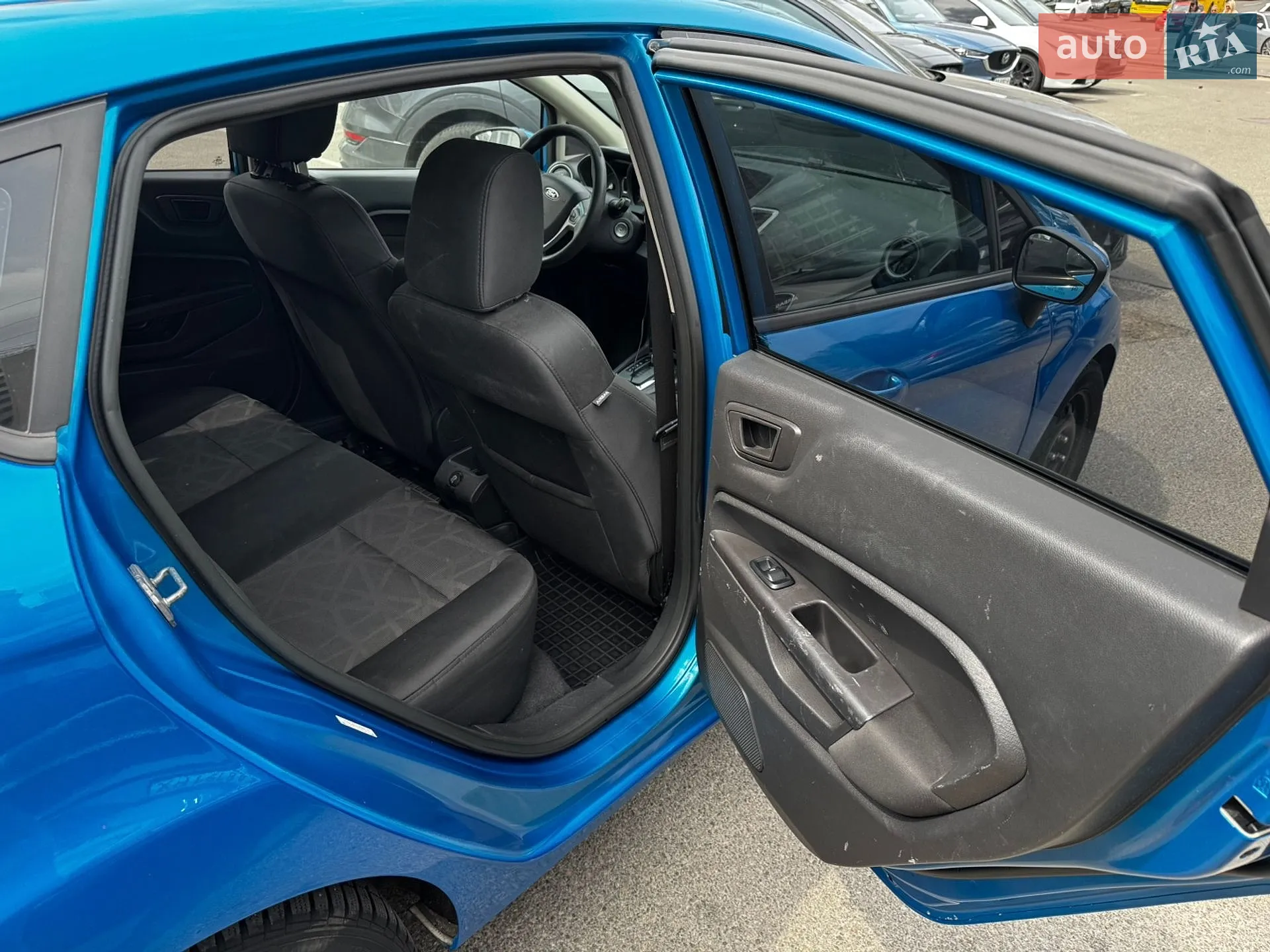 2011 Ford Fiesta - мініатюра 10