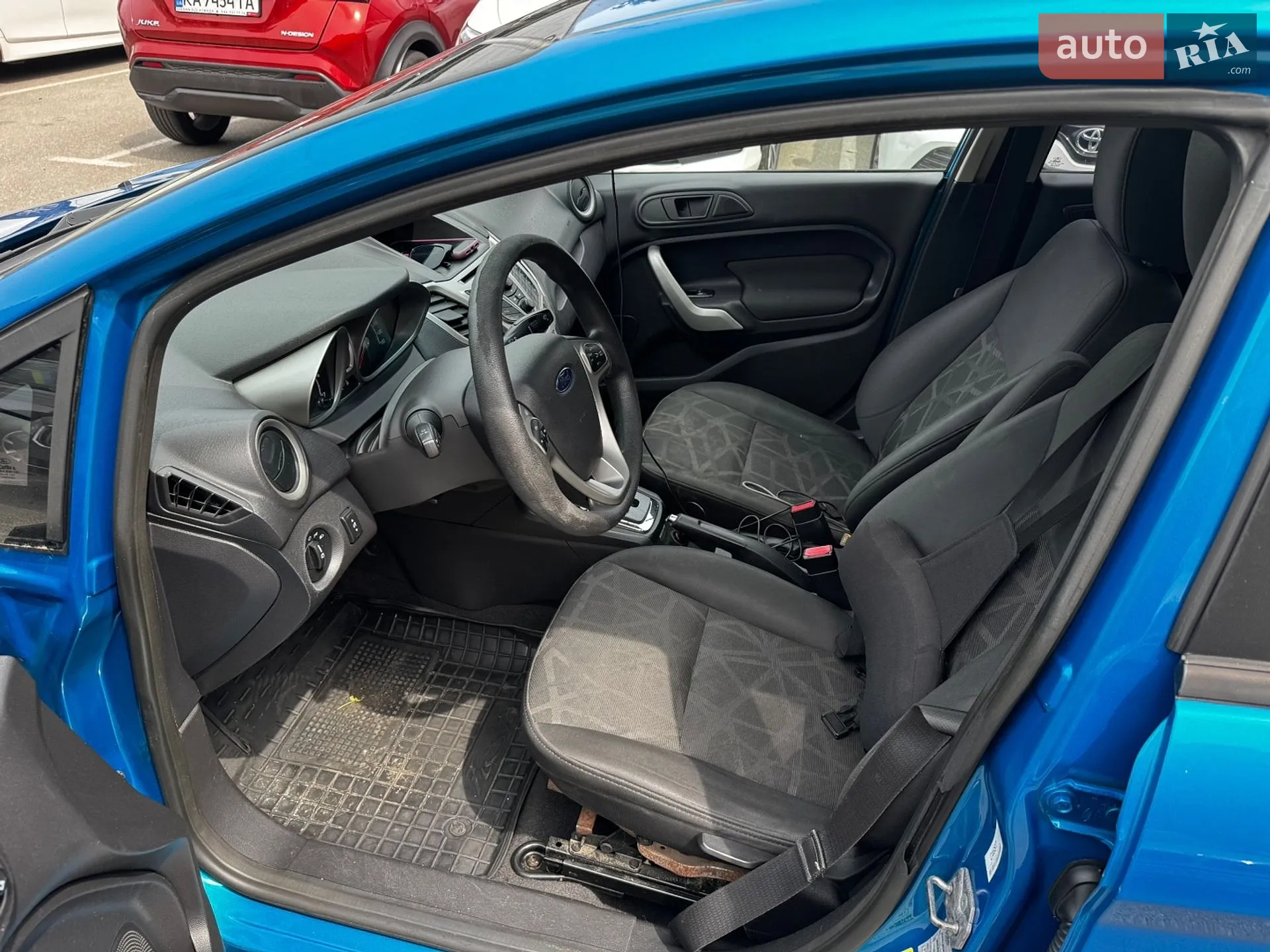 2011 Ford Fiesta - мініатюра 13
