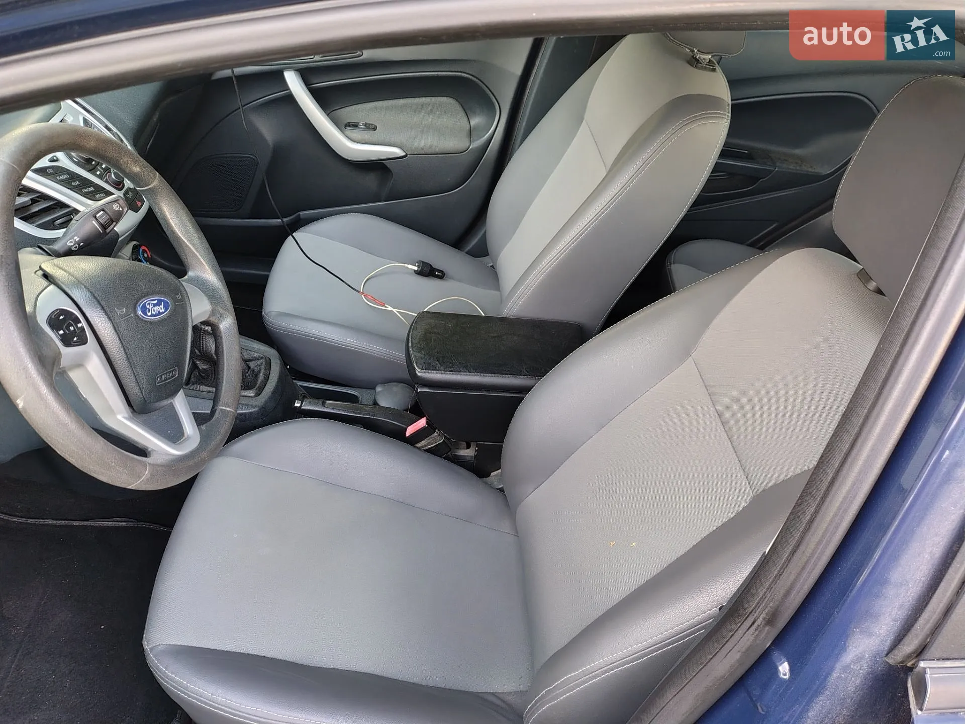 2011 Ford Fiesta - мініатюра 8