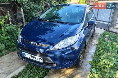Хэтчбек Ford Fiesta 2011 в Ивано-Франковске