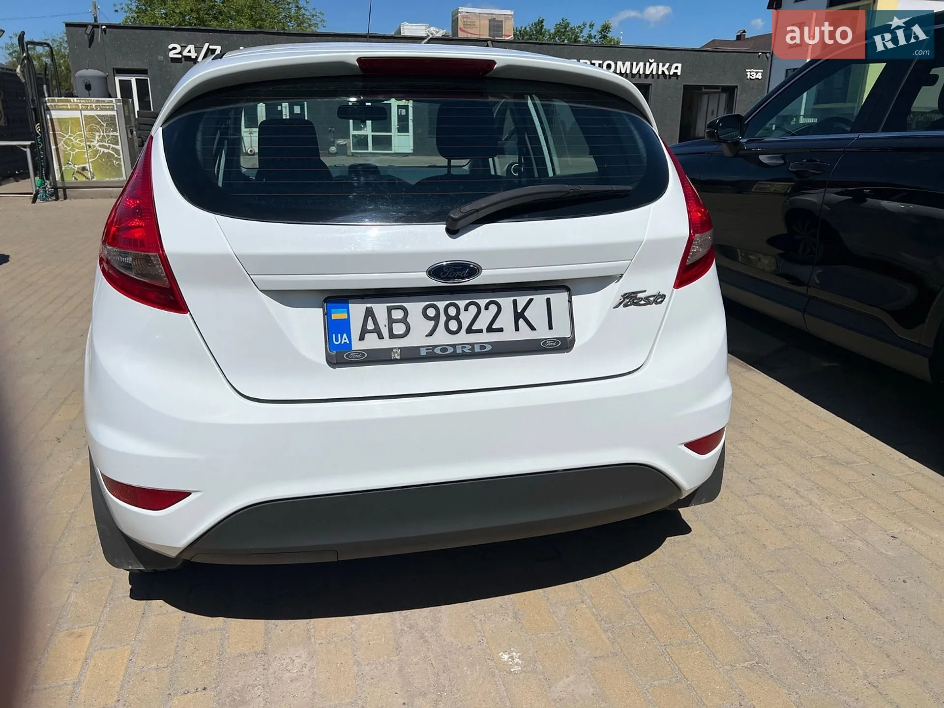 2010 Ford Fiesta - мініатюра 4