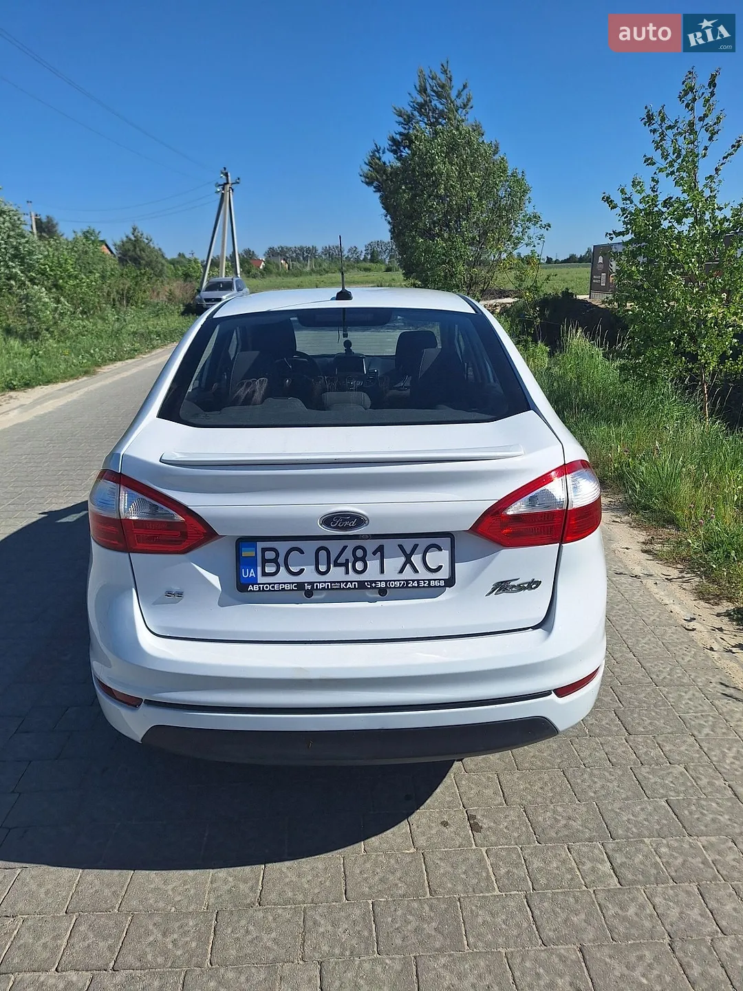 Ford Fiesta 2019 VIN 3FADP4BJ9KM149670 фото оголошення 3 з 19