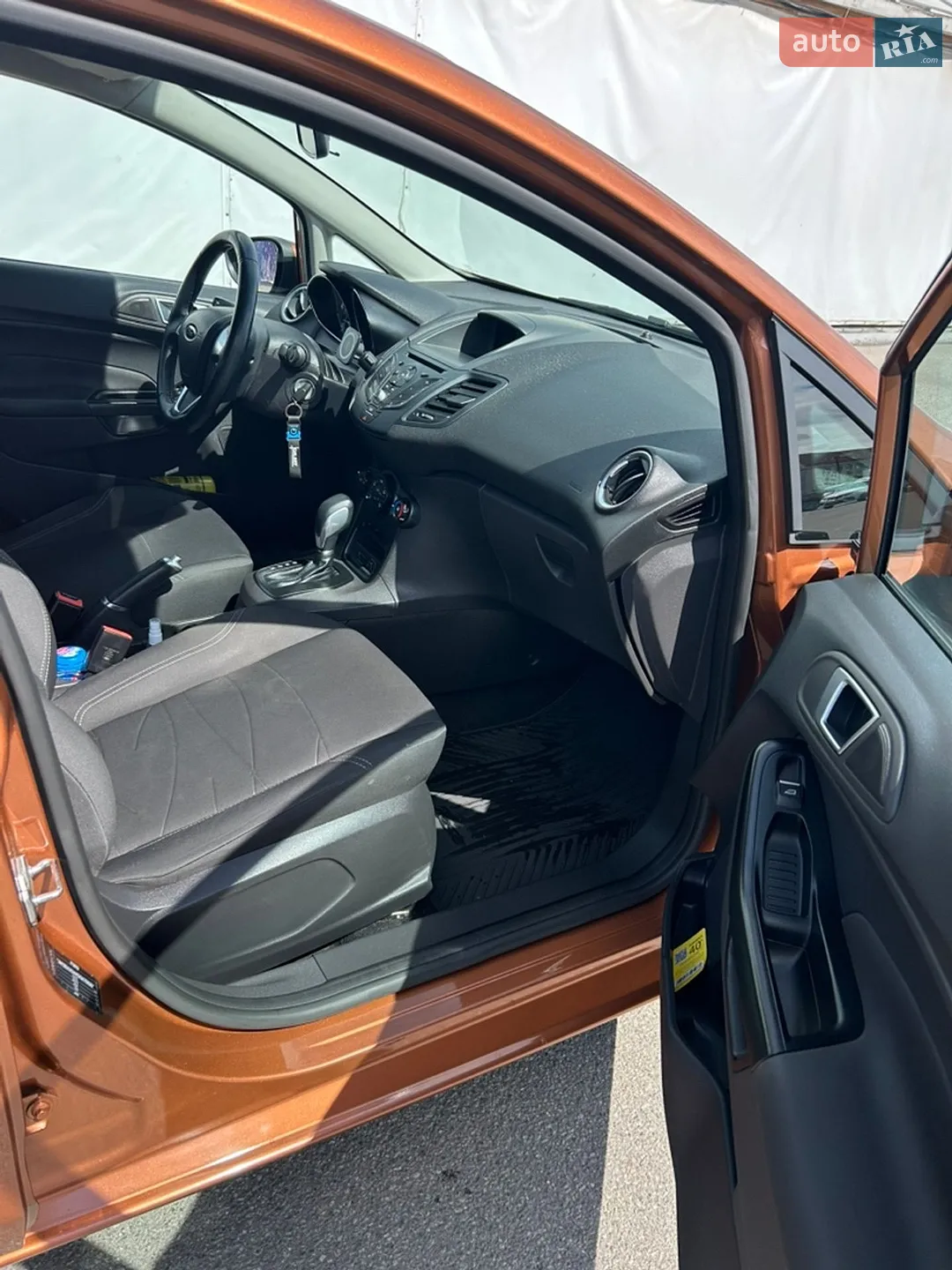 2016 Ford Fiesta - мініатюра 11