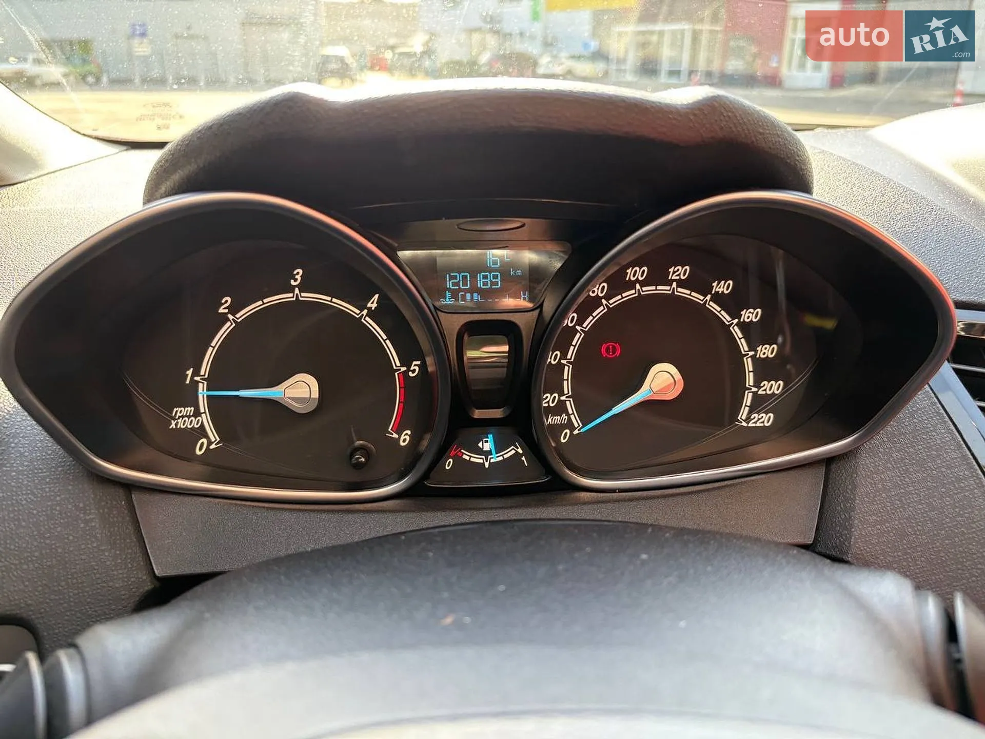 2015 Ford Fiesta - мініатюра 22