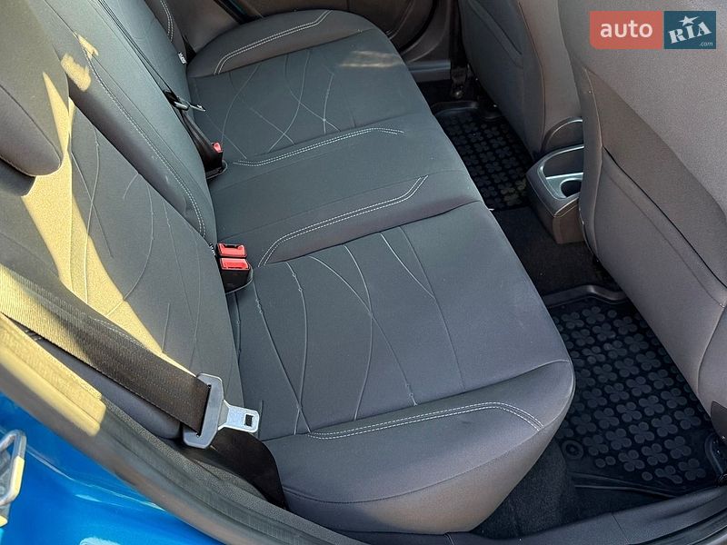Хетчбек Ford Fiesta 2014 в Одесі